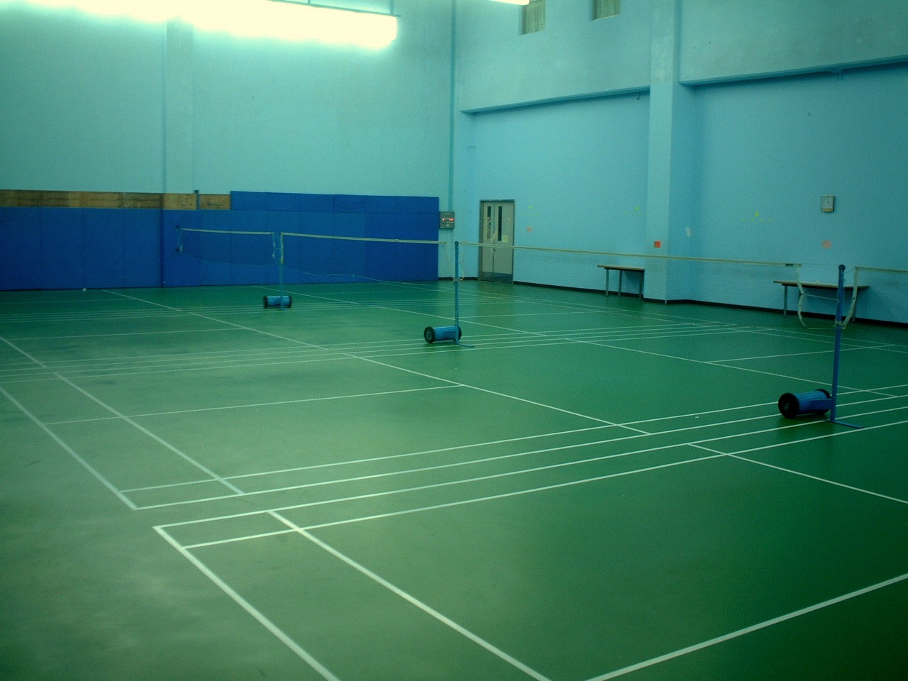 Badminton room 